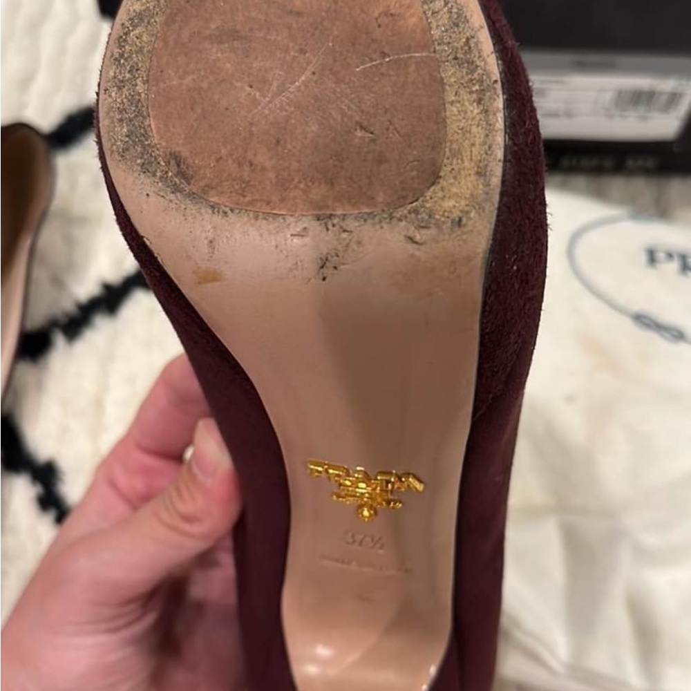 Authentic Prada maroon suede platform pumps 37.5 - Picture 3 of 10